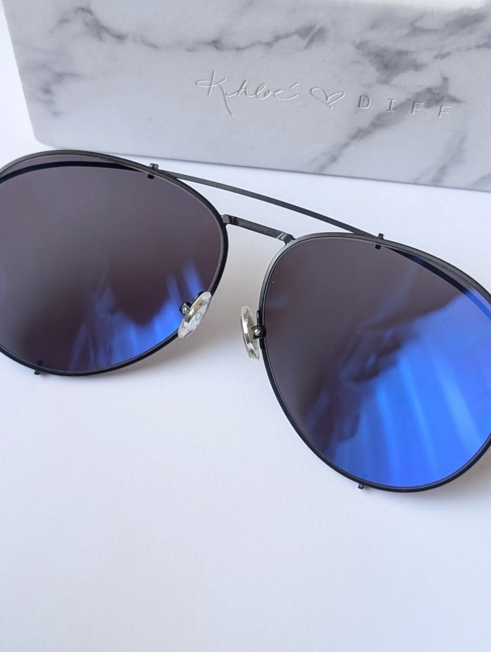 Khloe Kardashian x DIFF Koko sunglasses Aviator Matte Black Blue Gradient - Picture 4 of 5